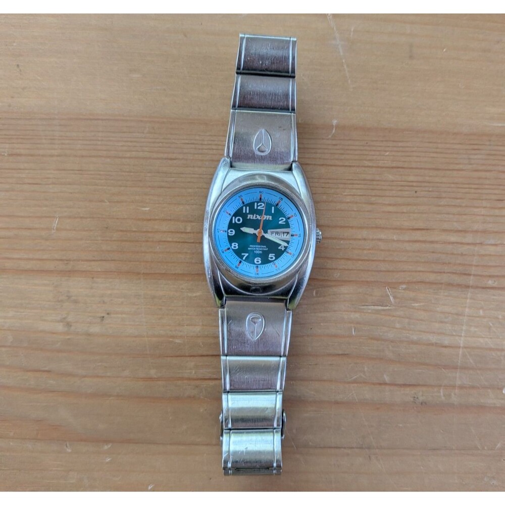 Nixon The Small Don Japanese Quartz (Battery-Powered) Blue Dial Women's Watch